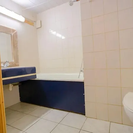 Hotel Studio Carquefou-parking Inclus *